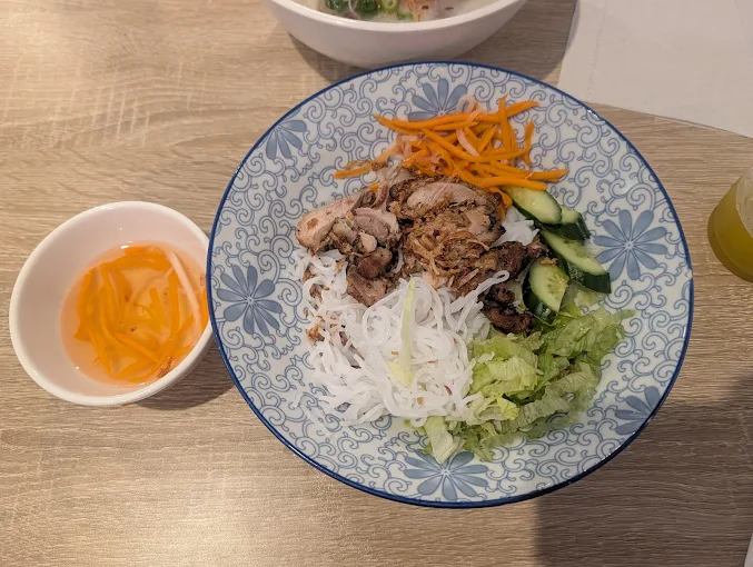Bún Gà Nướng